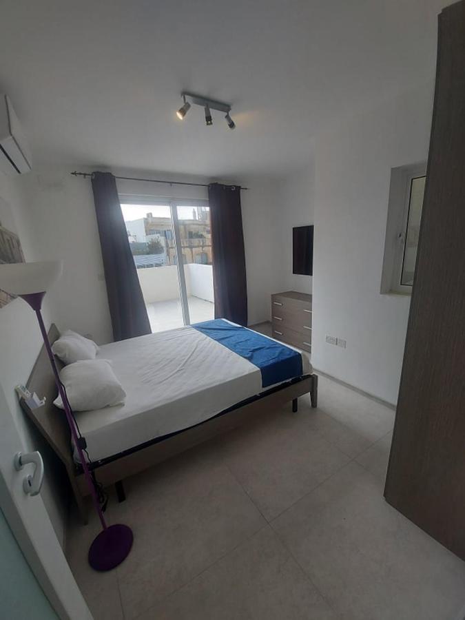 St Julians Bay Sea Front Apartments Saint Julian's Eksteriør billede